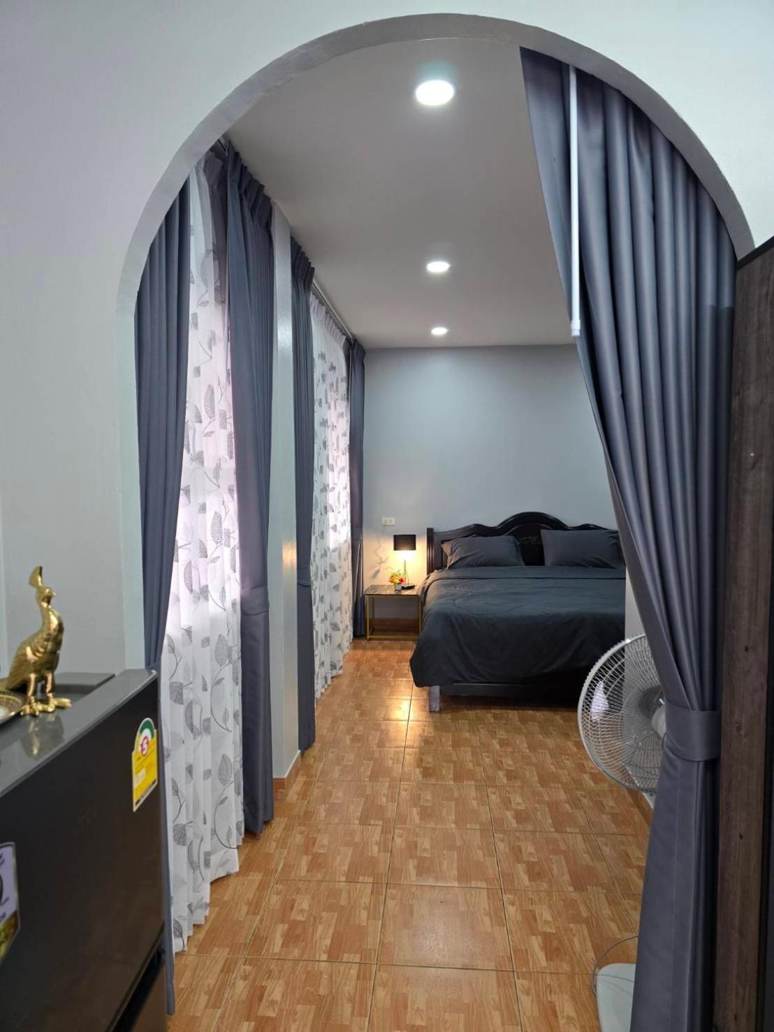 Marin House Pattaya Appartement Buitenkant foto