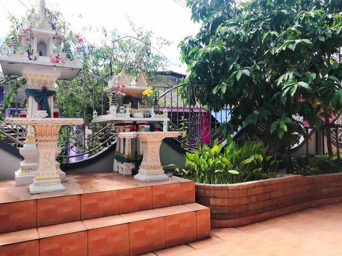 Marin House Pattaya Appartement Buitenkant foto